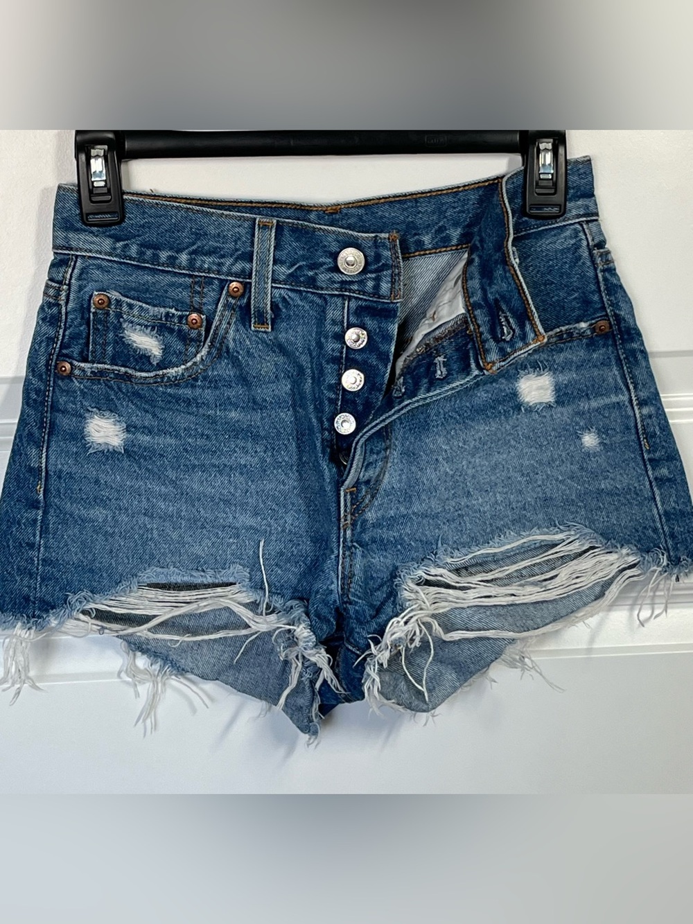 Levi’s 501 Distressed Cutoff Jean Shorts W25 Raw Hem Button Fly